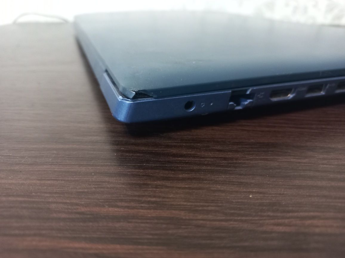 Ноутбук Lenovo ideapad 330
