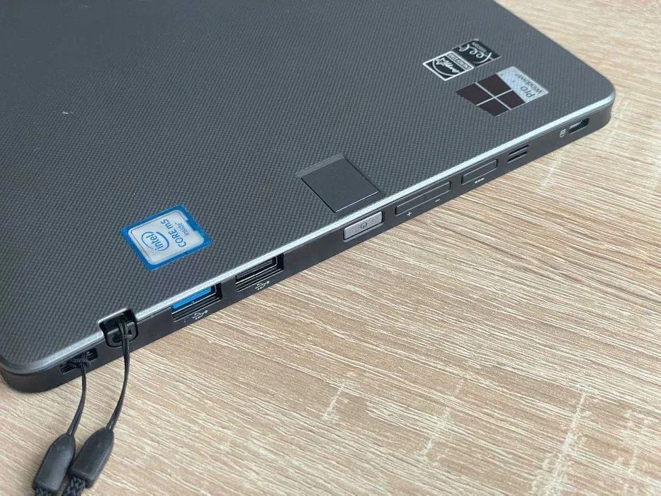 Fujitsu q616 m5 4/128gb. 11" win10 як новий