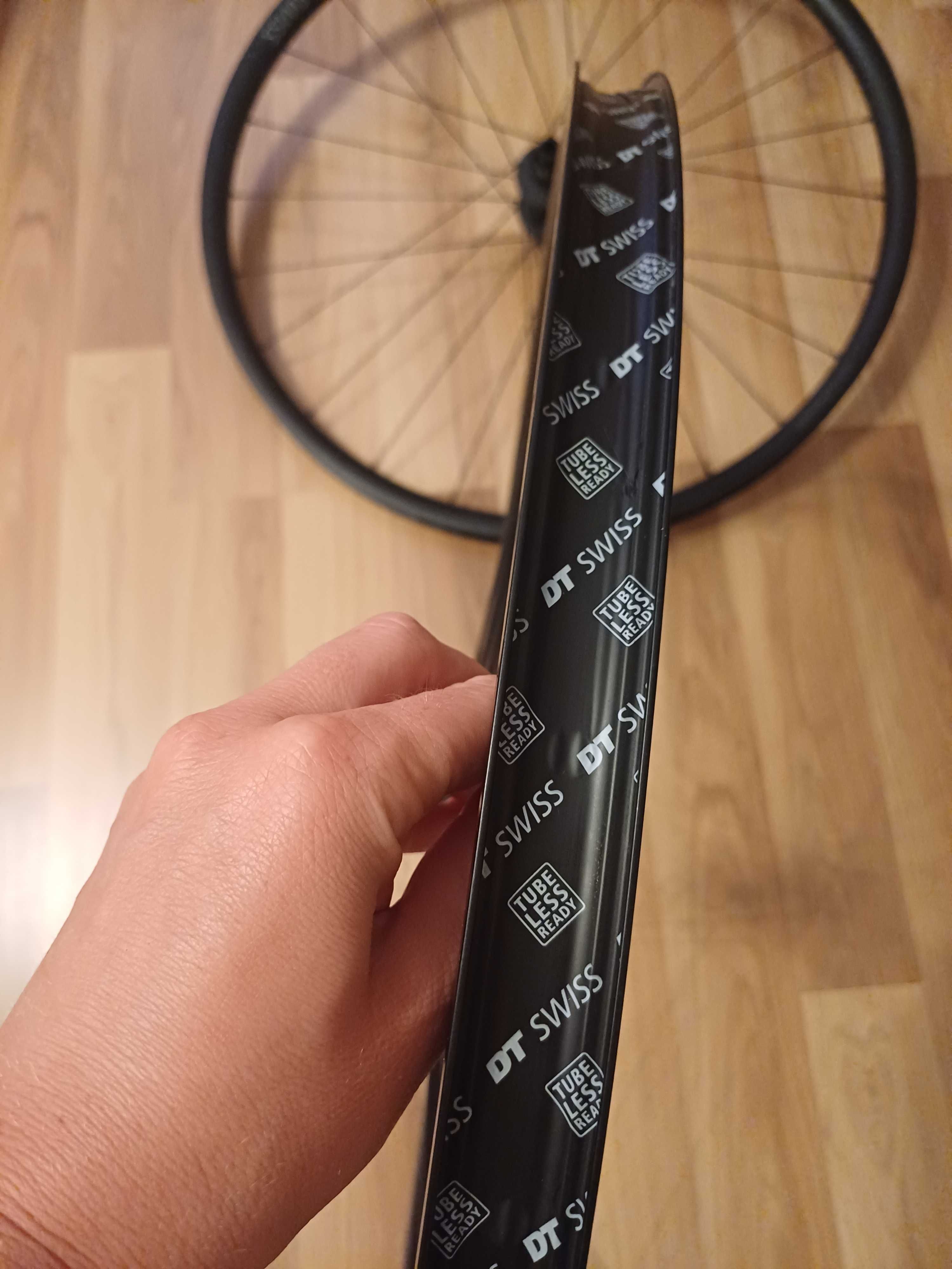 Komplet kół DT SWISS Gravel LN  rachet