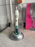 Электрическая зубная щетка Oral-B Braun triumph 9000