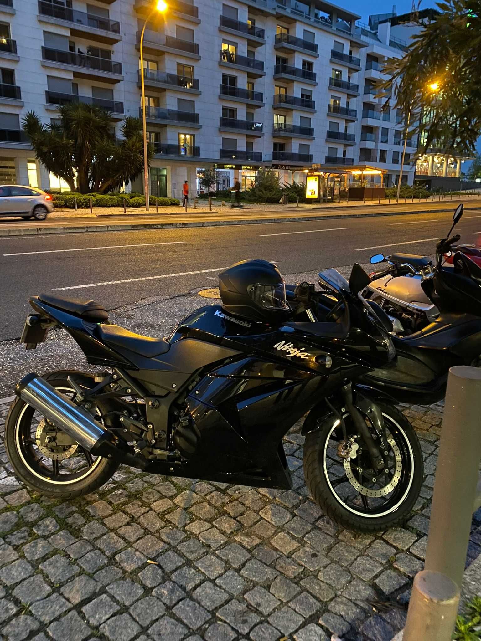 Kawasaki ninja 250R