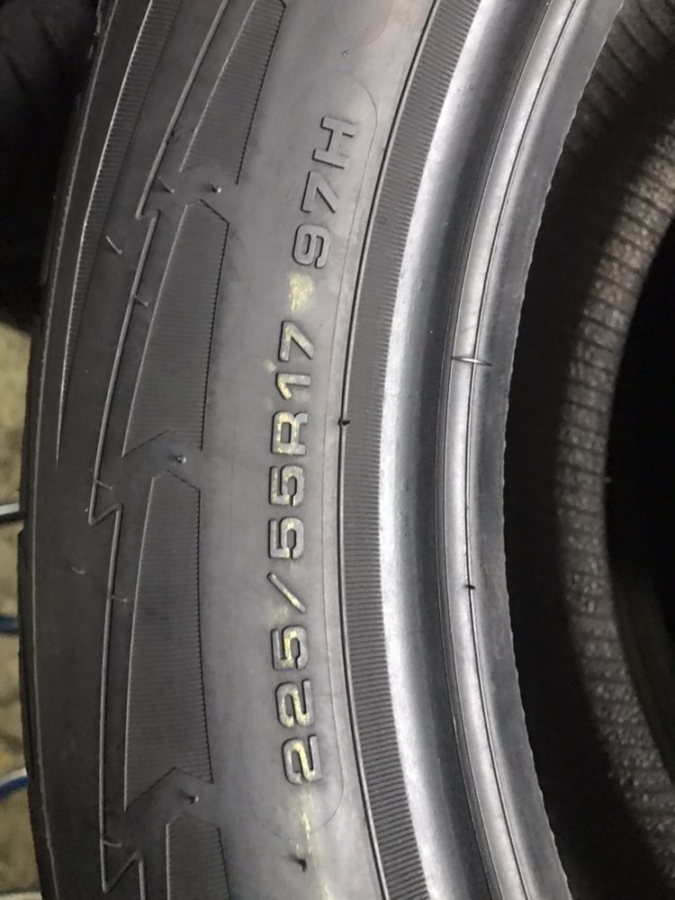 225/55/17 R17 Goodyear Ultra Grip Perfomance GEN1 4шт зима