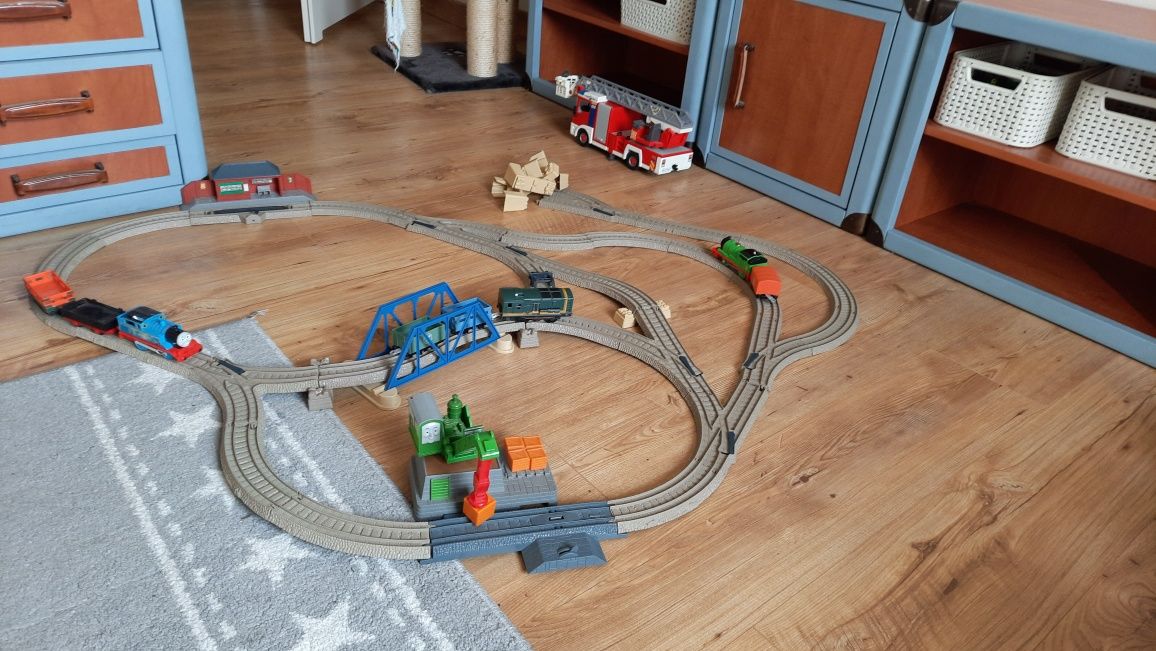 Tory Tomek trackmaster ruchomy most dźwig