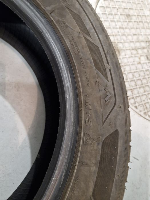 Dwie opony zimowe wh1000 zeetex  205/ 55/ 16