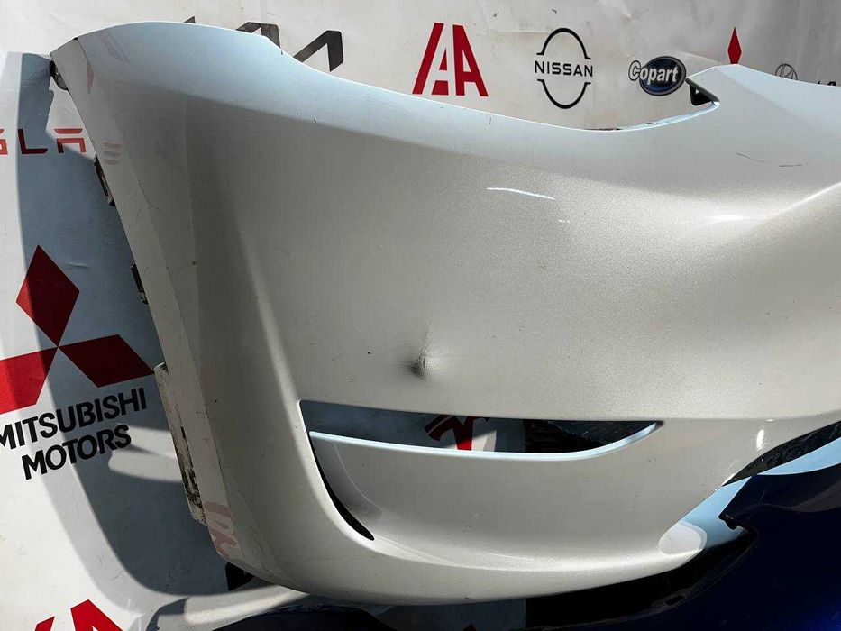 Бампер передній Tesla Model Y 2023-2024