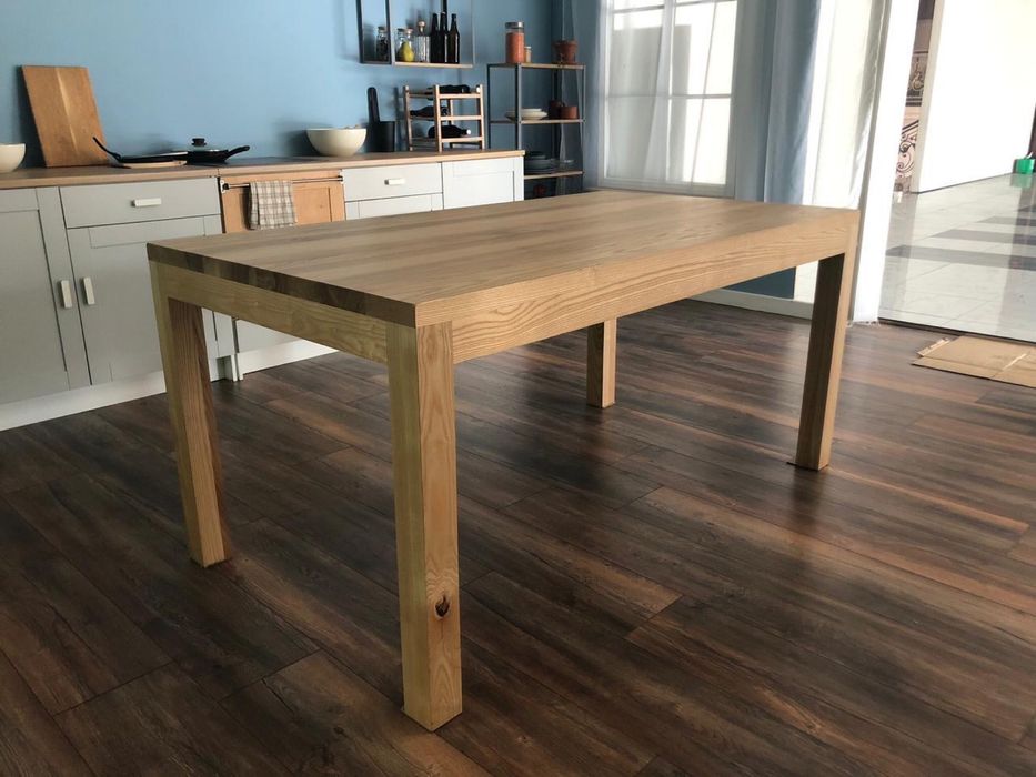 Стіл обідній новий