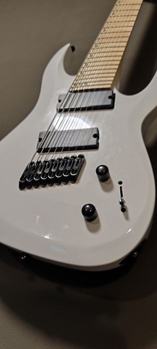 Guitarra Harley benton Multi-Scale 8-string