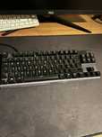 Teclado steelseries apex pro tkl