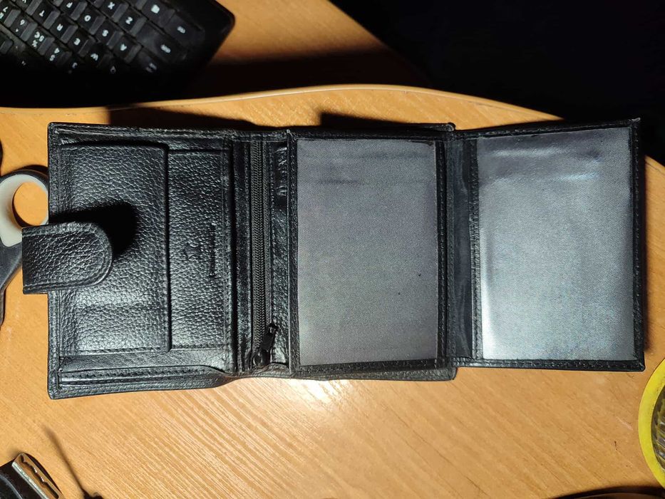 Nowy portfel męski skórzany – nieużywany