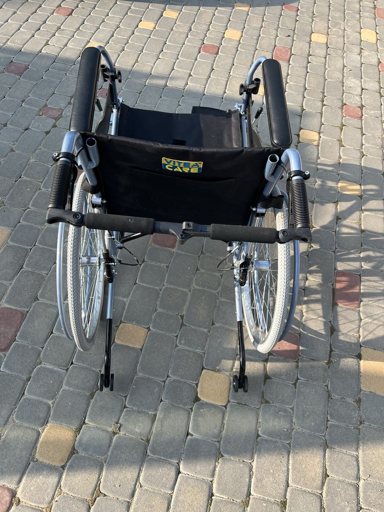 Продам інвалідний візок Vitea Care