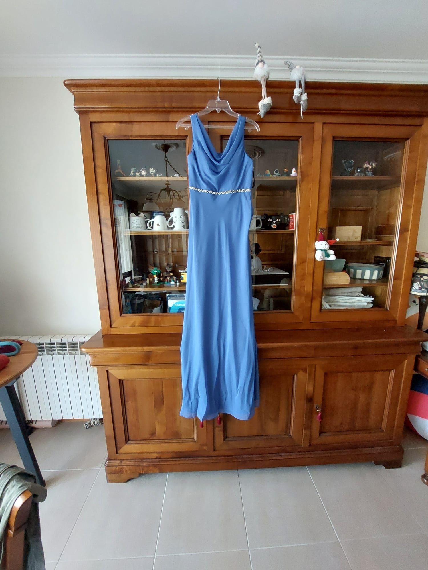 Vestido de gala/Baile de finalistas azul da marca LAONA