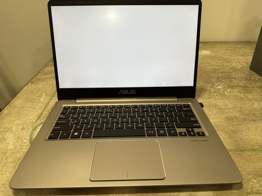 ASUS ZenBook UX410U i5-7200U/16GB/476SSD/Win10