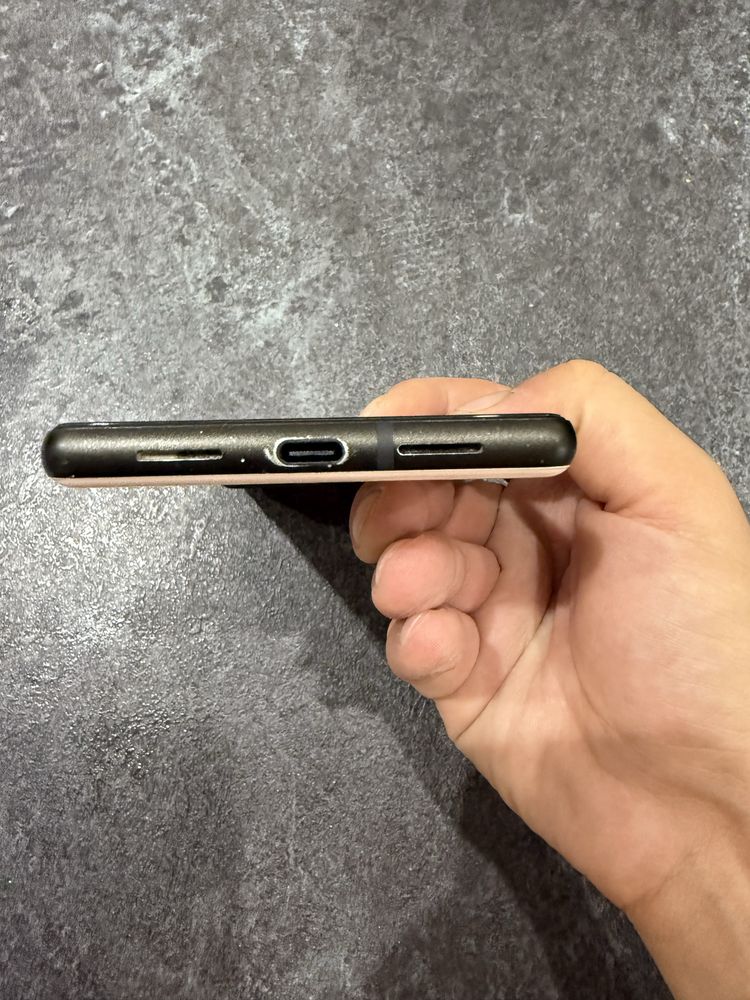 Продаю google pixel 6 128gb