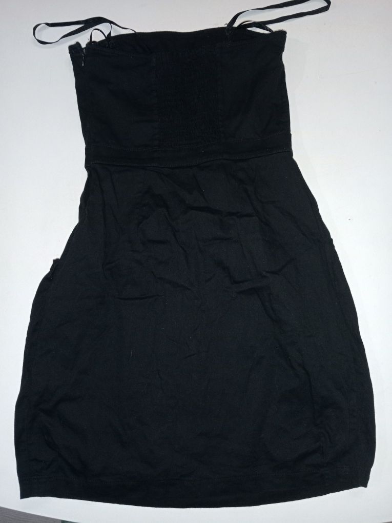Czarna sukienka Stradivarius XS 34 small mini krótka Andrzejki Sylwest