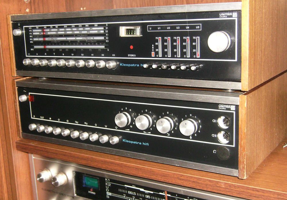 Wieża  KLEOPATRA Tuner TST-102 Wzmacniacz WST-102 PRL Antyk