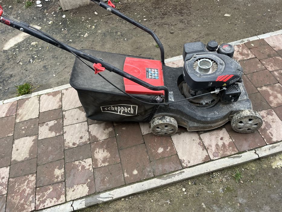 Газоно коса робоча