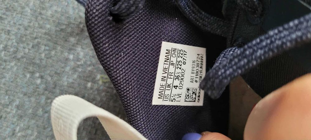 Granatowe damskie buty adidas, roz 36i 2/3