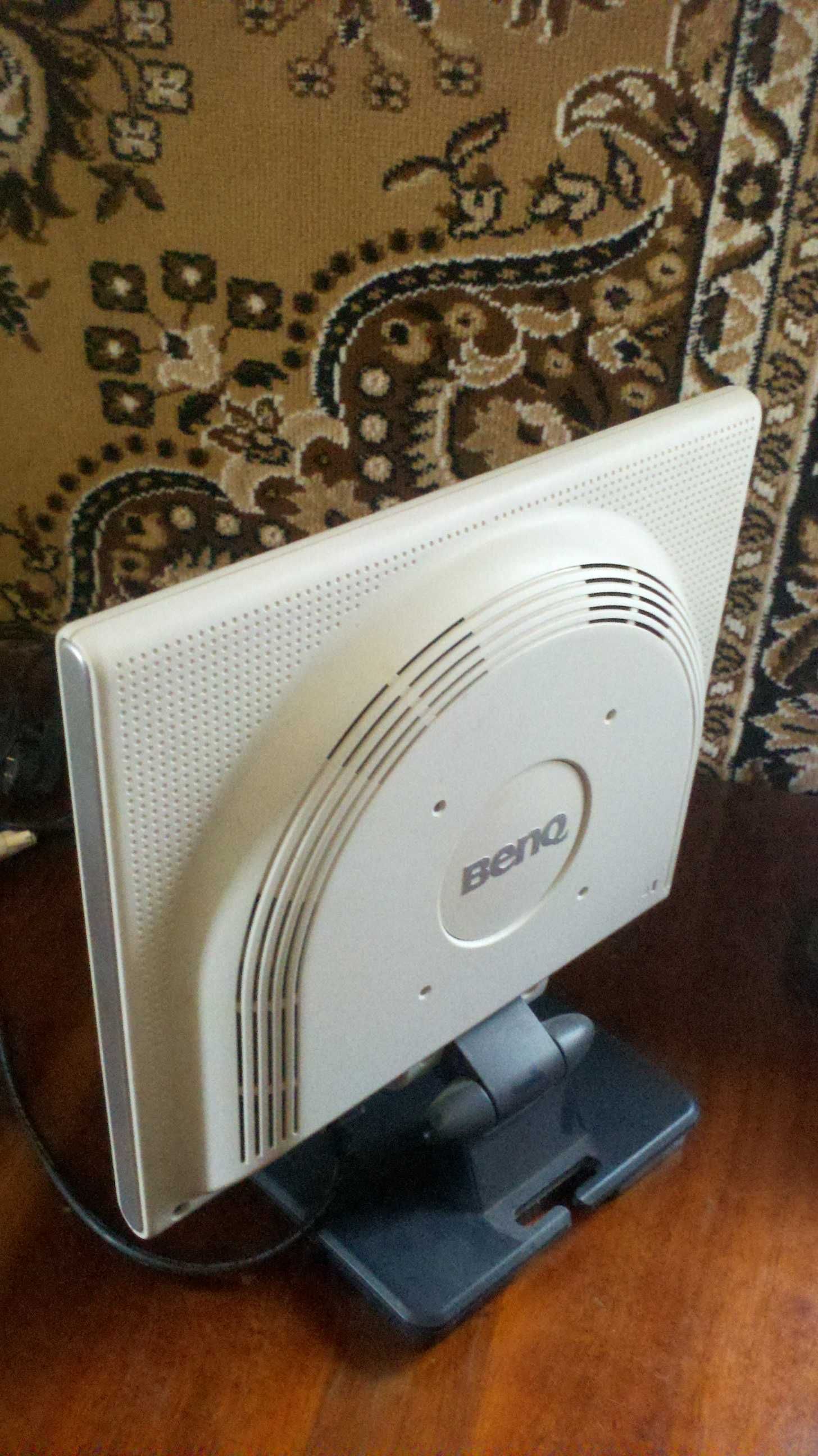 Монітор benq fp557s