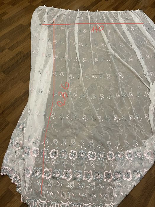 Продам тюль з вишивкою