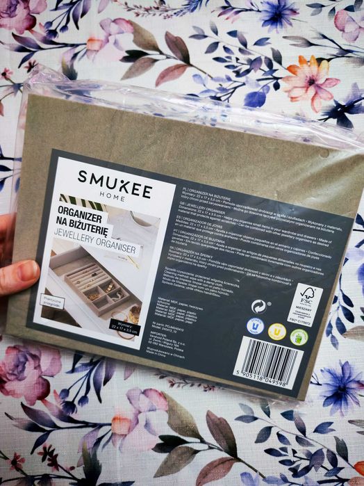 NOWY Organizer na biżuterię Smukee Home