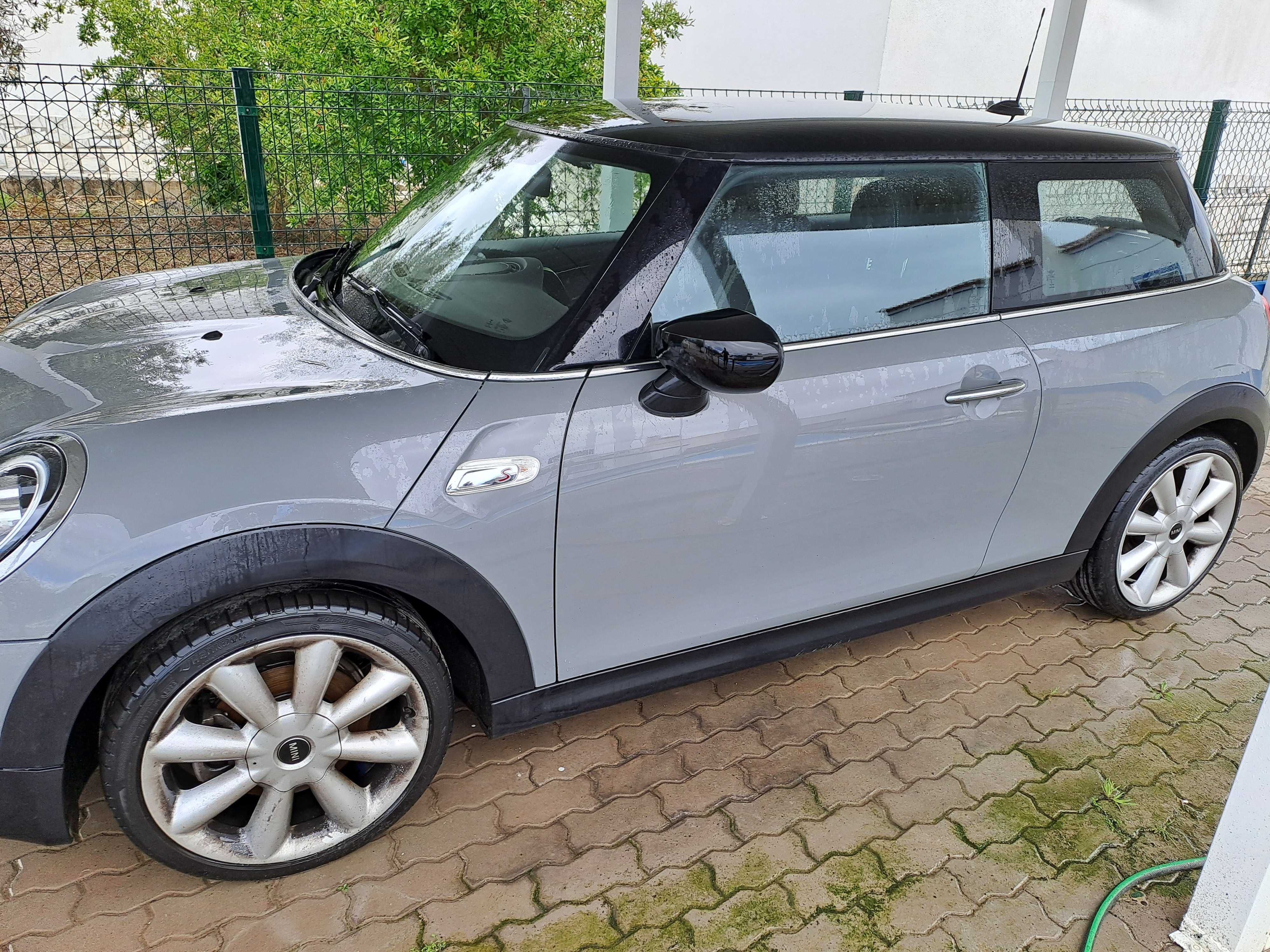 Mini Cooper S imaculado