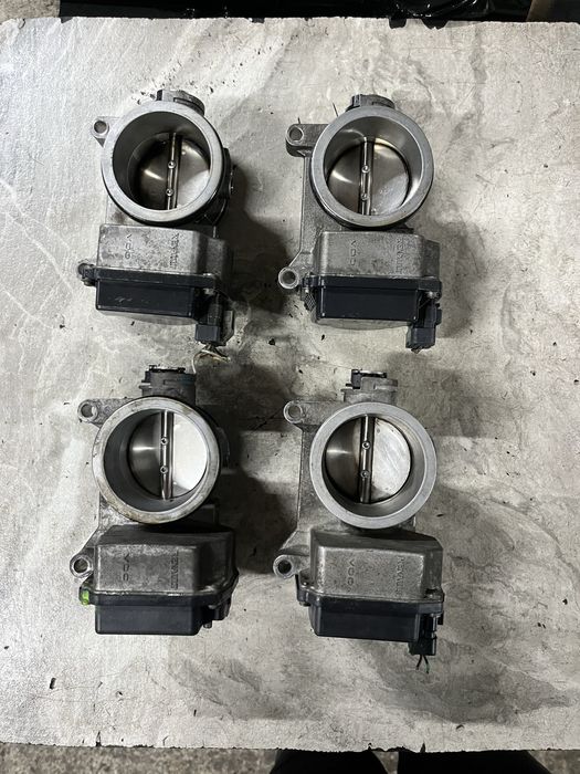 Дросельна заслінка Renault Megane/Scenic 1.8/2.0