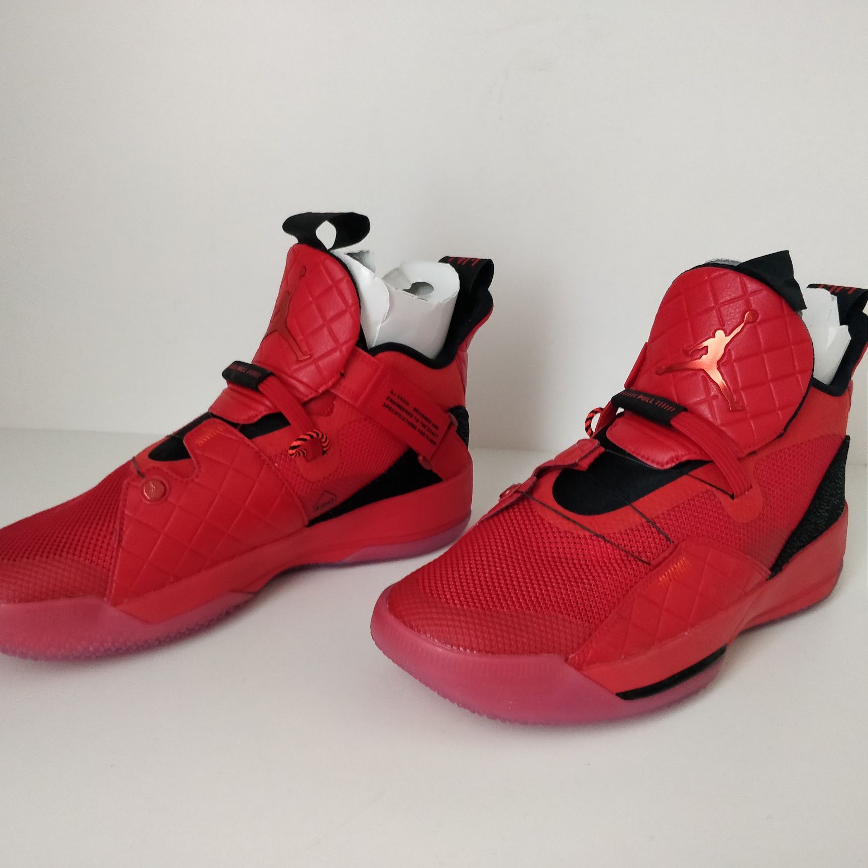 Air Jordan XXXIII r. 42,5