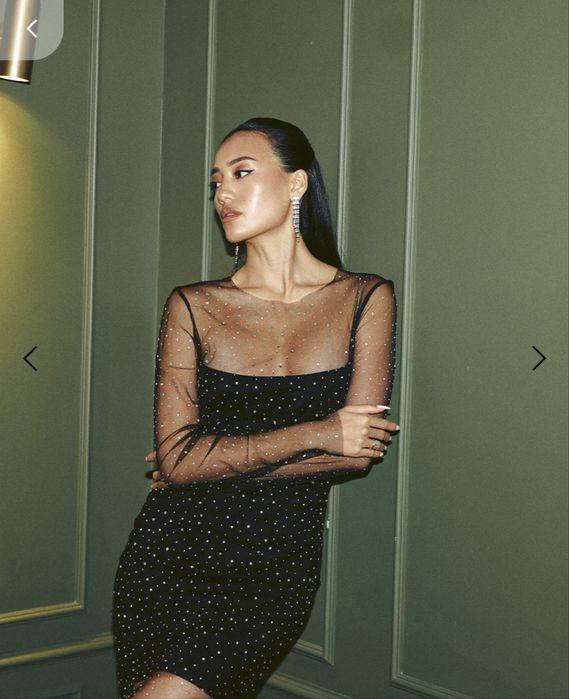 Сукня міні чорного кольору з срібними стразами one by one