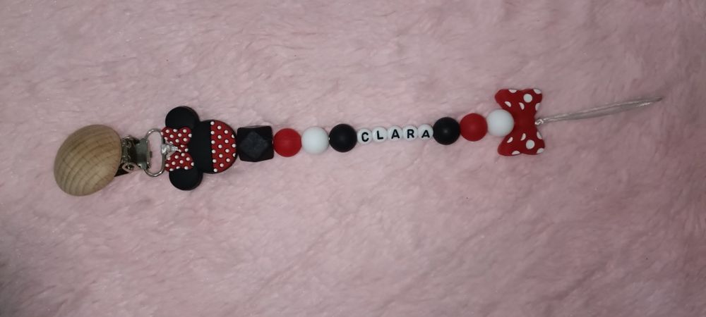 Prendedores de chupetas