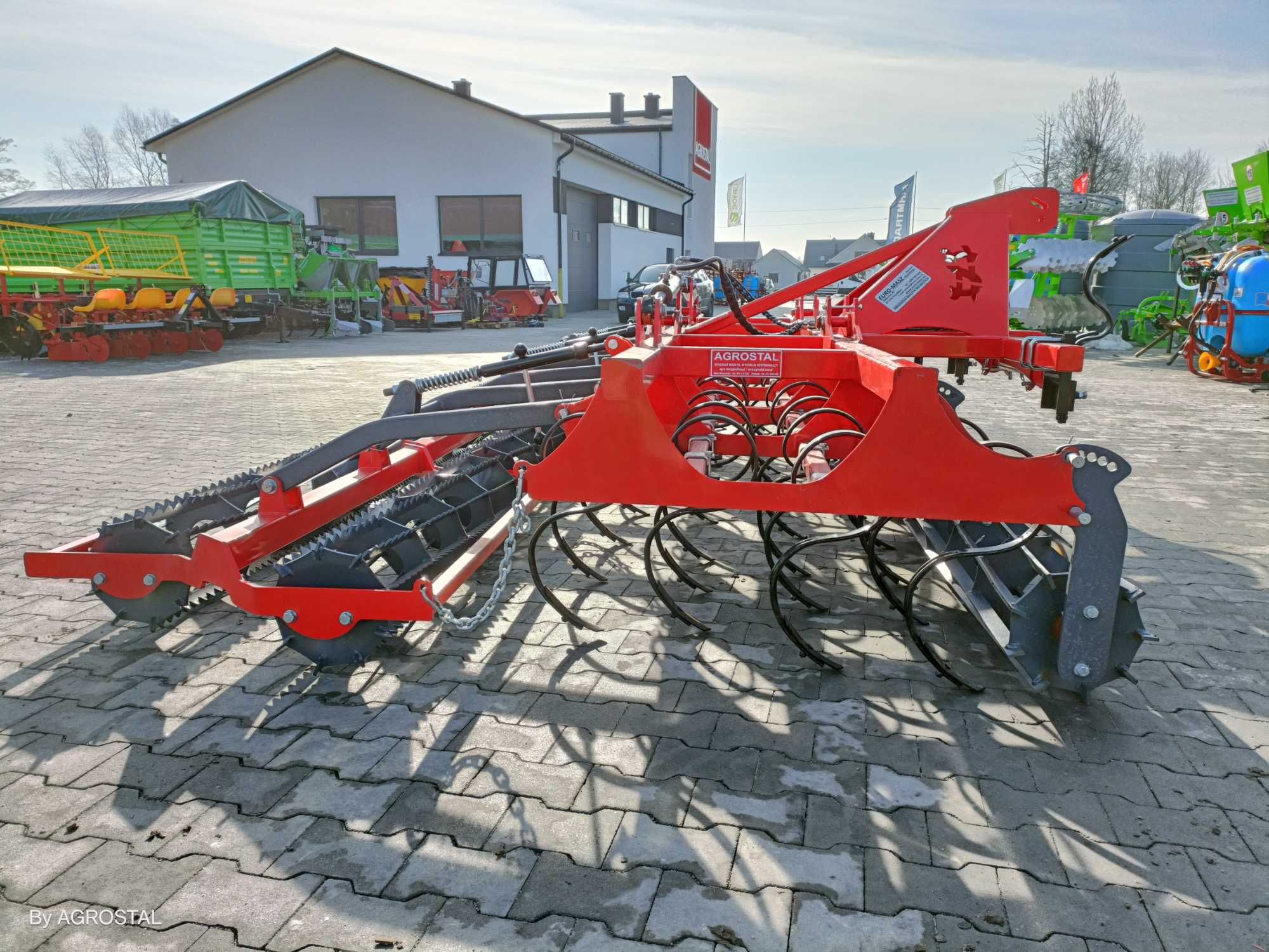 Agregat uprawowy składany hydraulicznie Euro-Masz 3,6-4,2 AGROSTAL