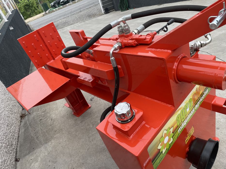 Rachador lenha horizintal 18 ton