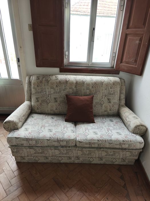Sofá cama com uso