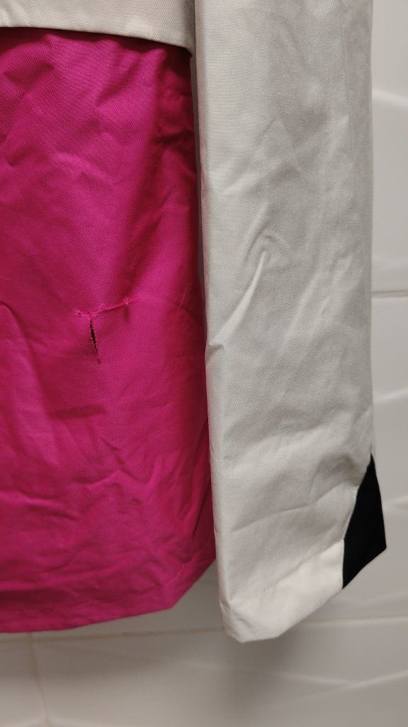 Kurtka Quechua r. 10-11 lat 140 cm NOWA z wadą