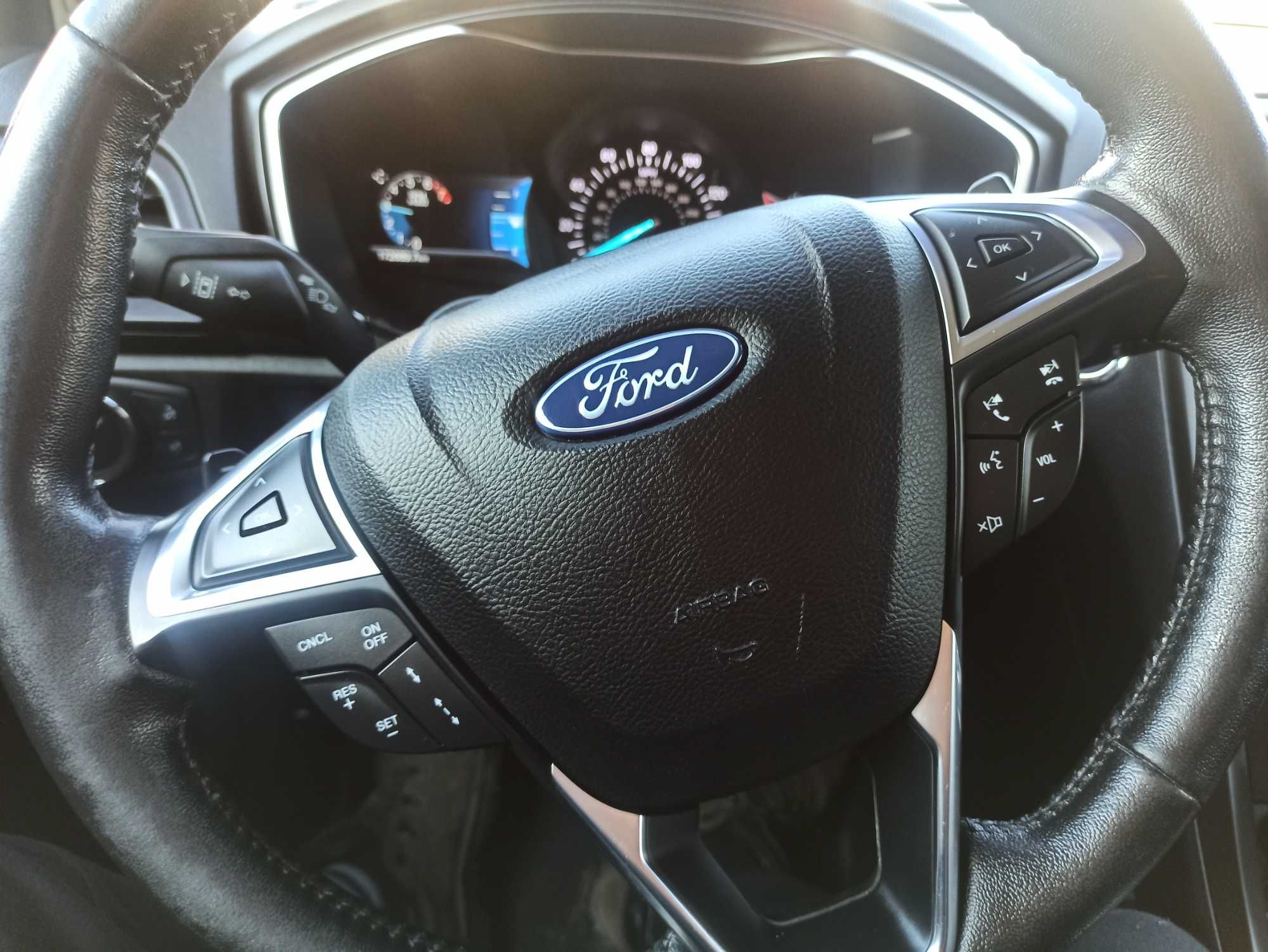 Ford mondeo fusion full opcja 2.0 LPG 2019r