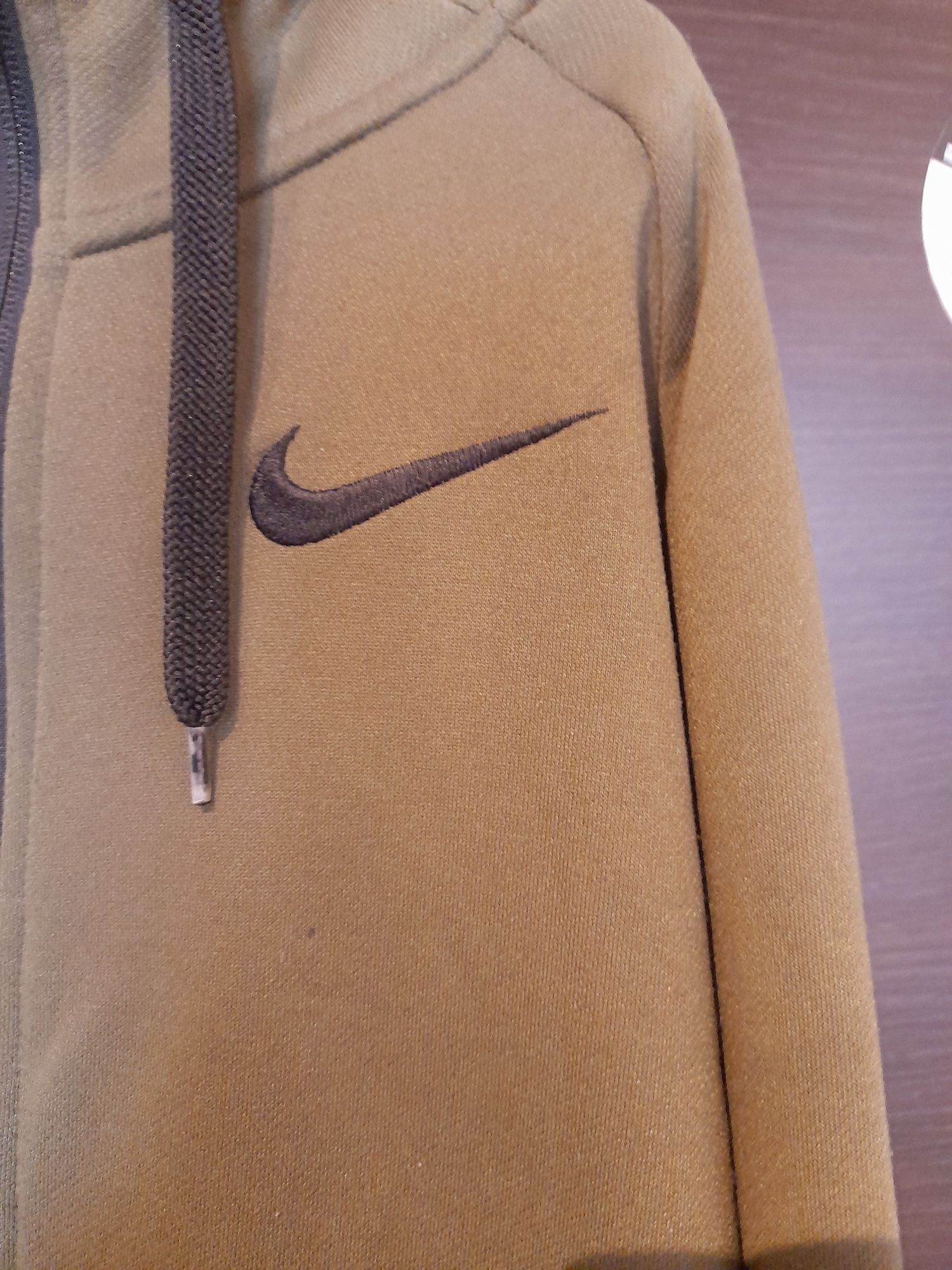 Bluza z kapture nike r.M Khaki