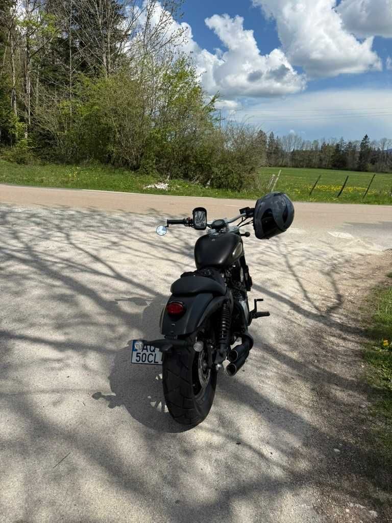Moto Benda BD125 Avengers