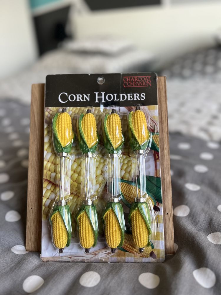 NOWE Widelce wykałaczki sztućce do kukurydzy szpikulce CORN HOLDERS