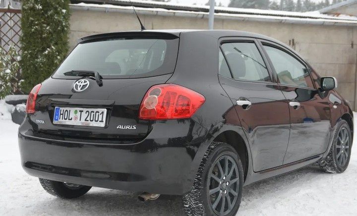 Toyota Auris 1.33 VVT-i Luna