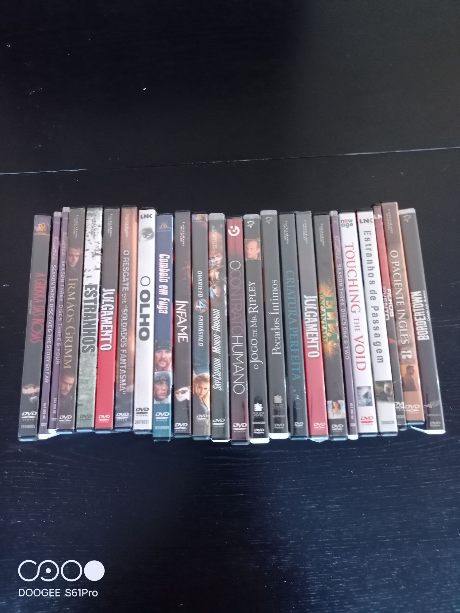 Conjunto 24 filmes DVD