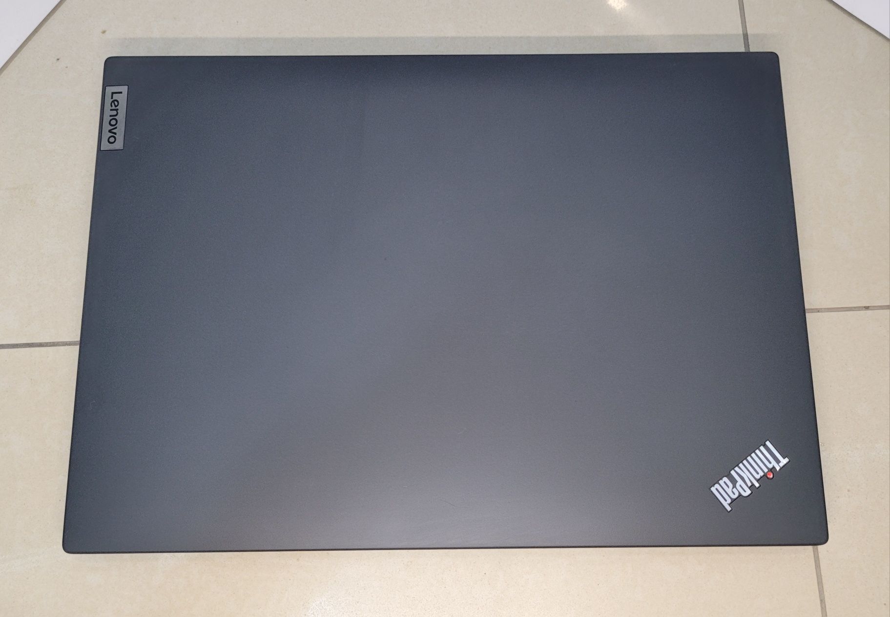 Ноутбук 2023 рік Lenovo ThinkPad T16 Gen 1 Intel Core i7-1265u 16/512