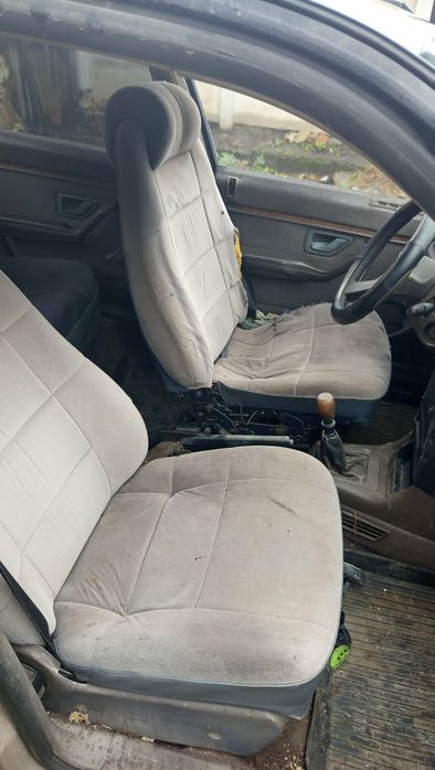 Продам пежо 405 на запчасти или ремонт