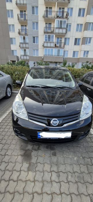Продам Nissan Note 2011 автомат