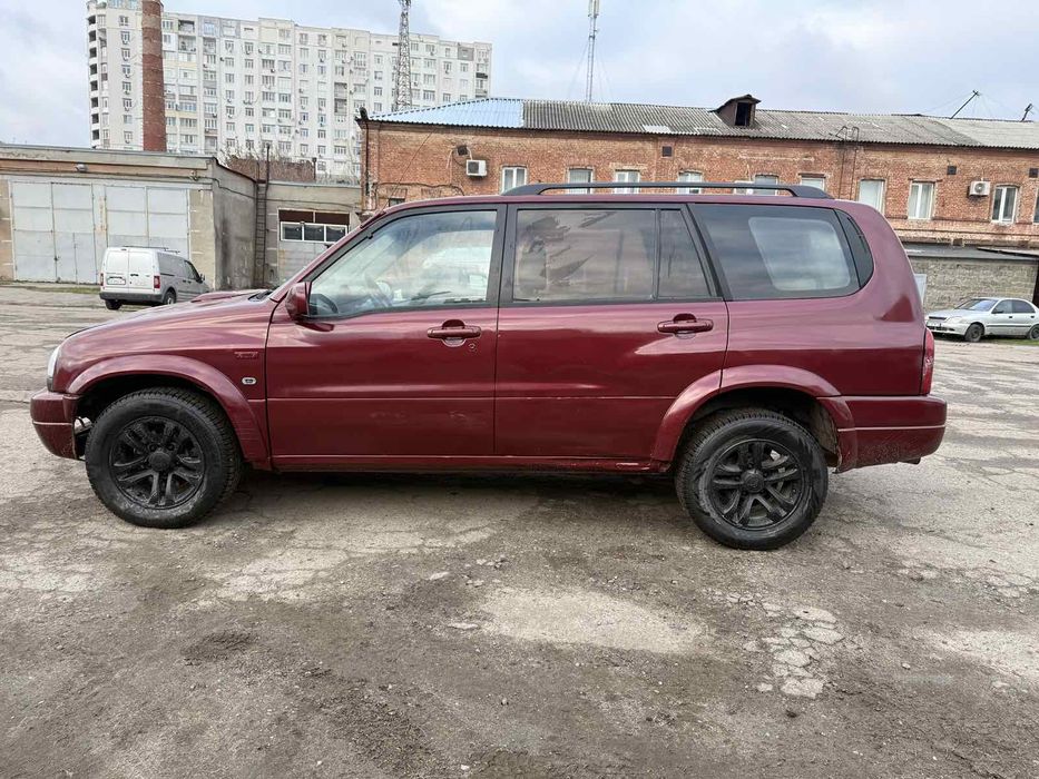 Suzuki Grand Vitara XL7 2004рік 2л дизель повний привід 4х4
