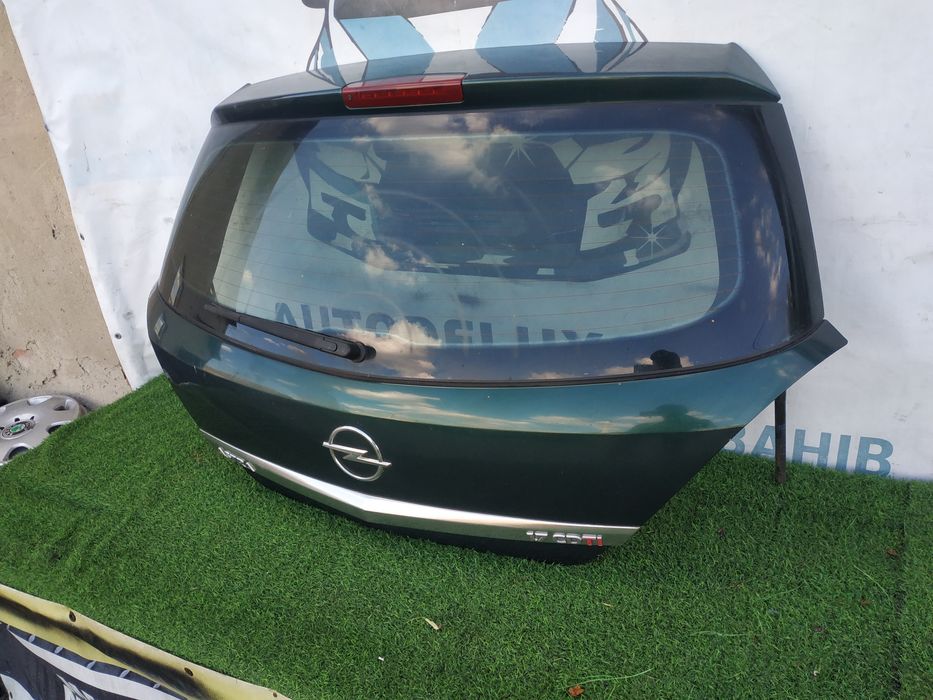 Кришка багажніка Opel Astra H Хечбек