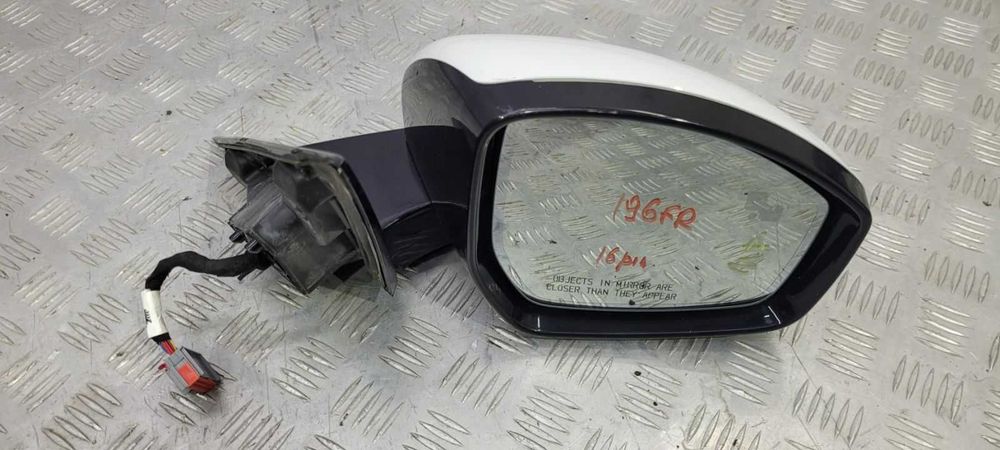 Праве дзеркало на Jaguar F-Pace 2017-2023