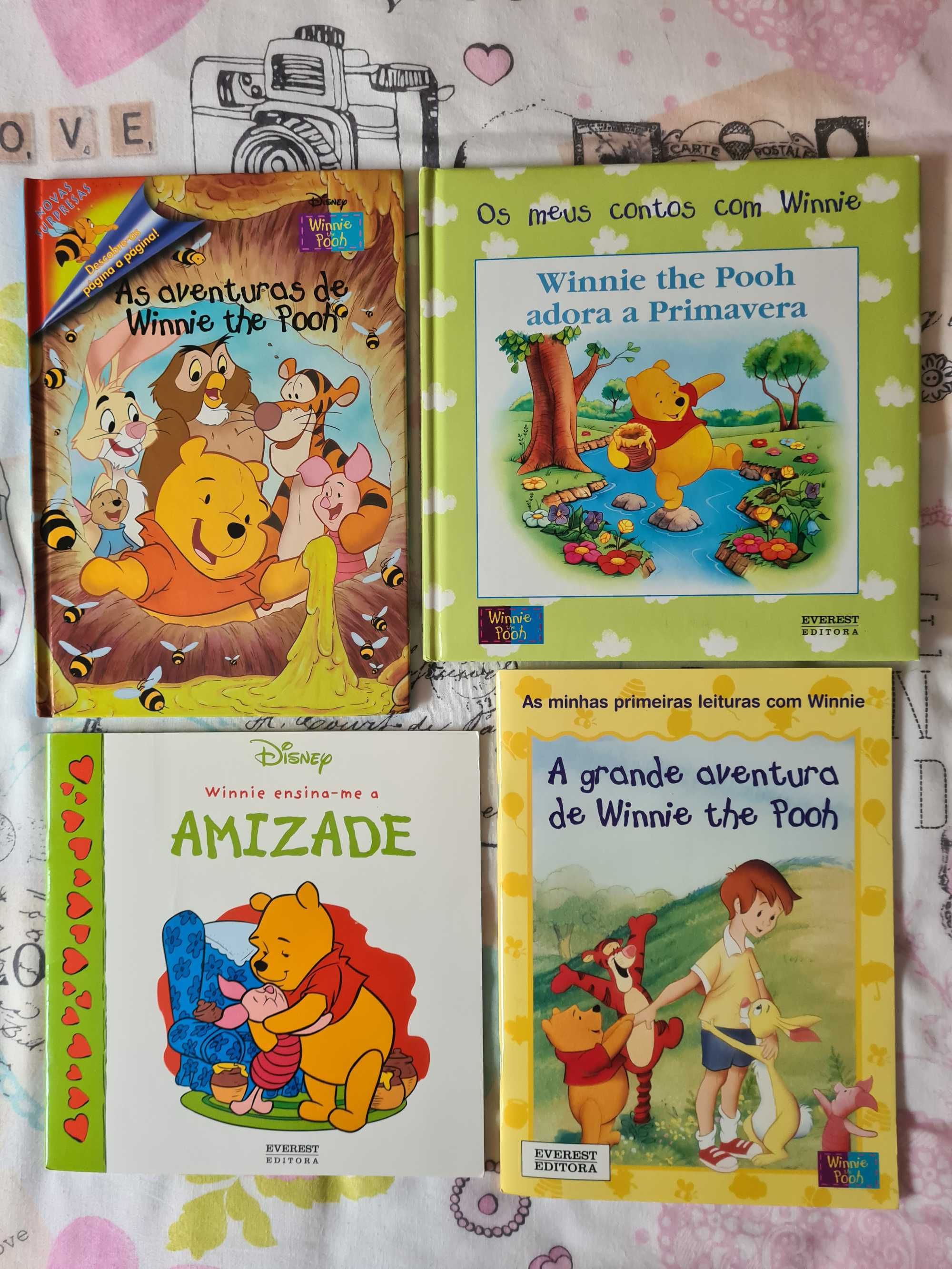 4 livros infantis de "Winnie the Pooh" da Disney