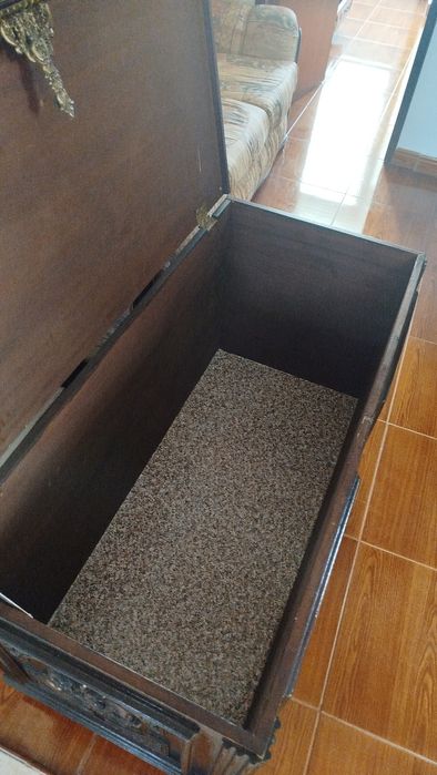 Arca/mala de madeira antiga