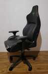 Fotel RAZER ISKUR RZ38-0277