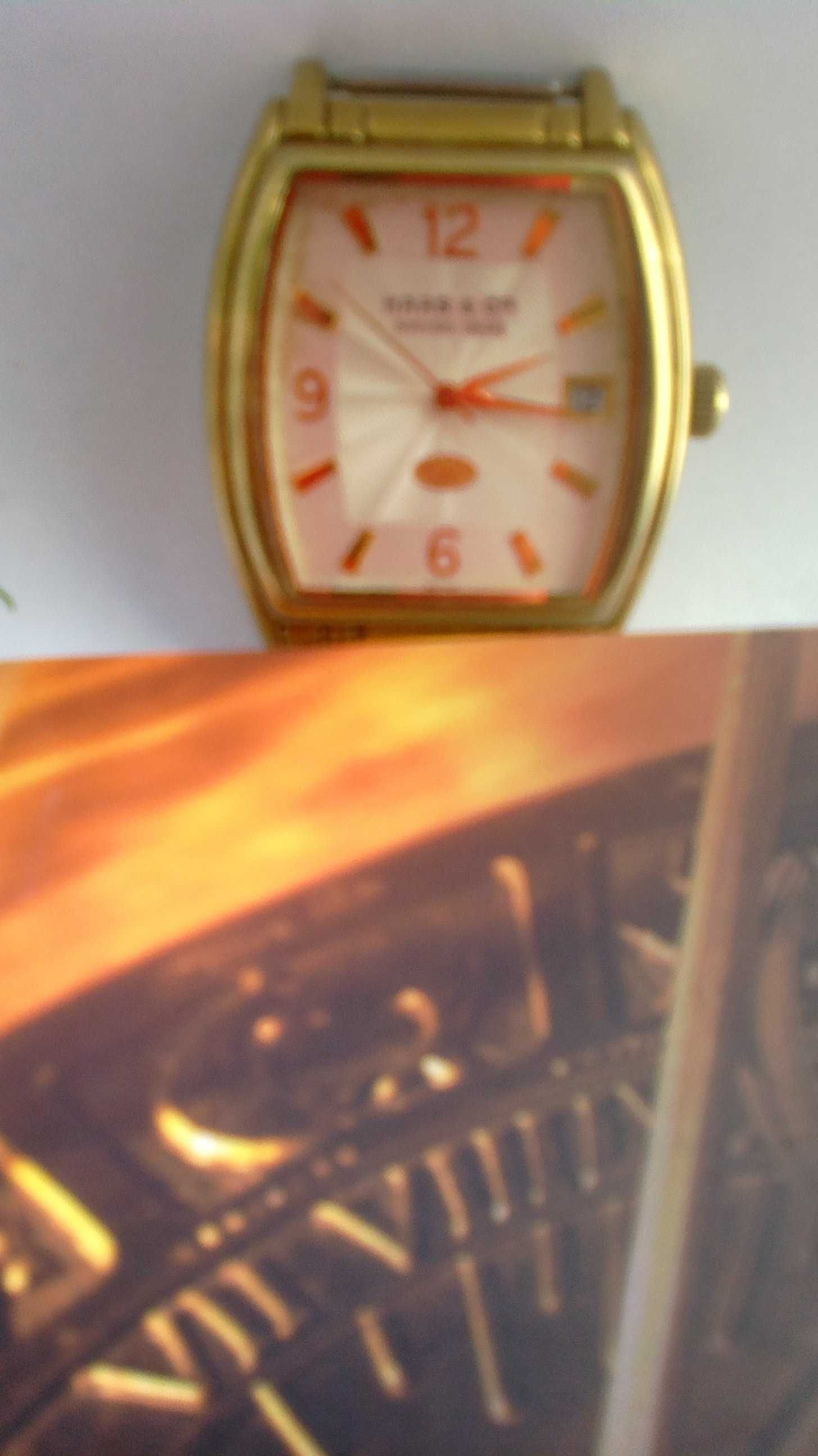 Часы мужские марки HAAS & C ie (Швейцария) нерабочие часовому мастеру.