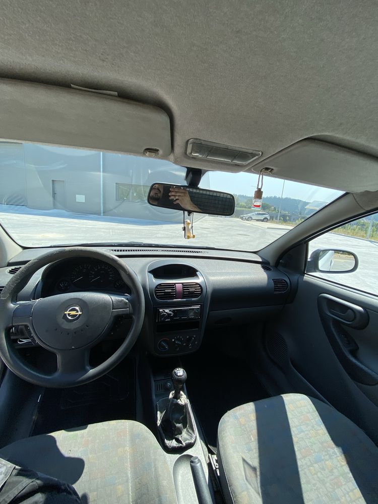 Opel Corsa C 1.7 DI Isuzu